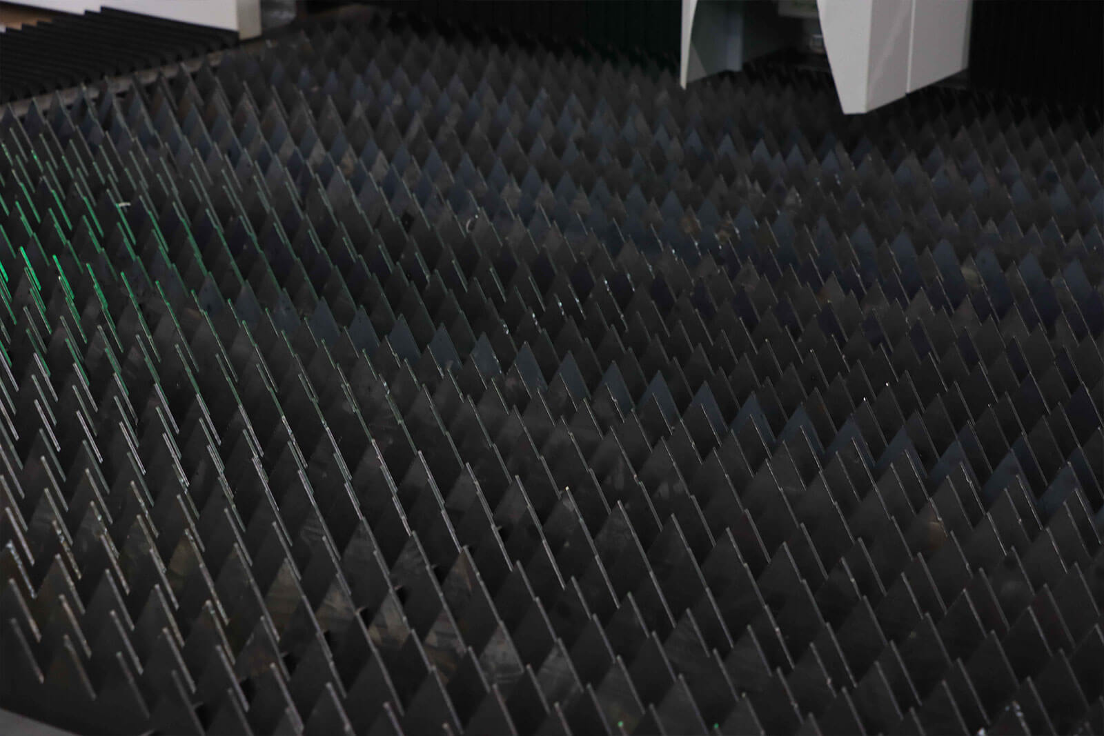 Fiber Laser Cutting Machine