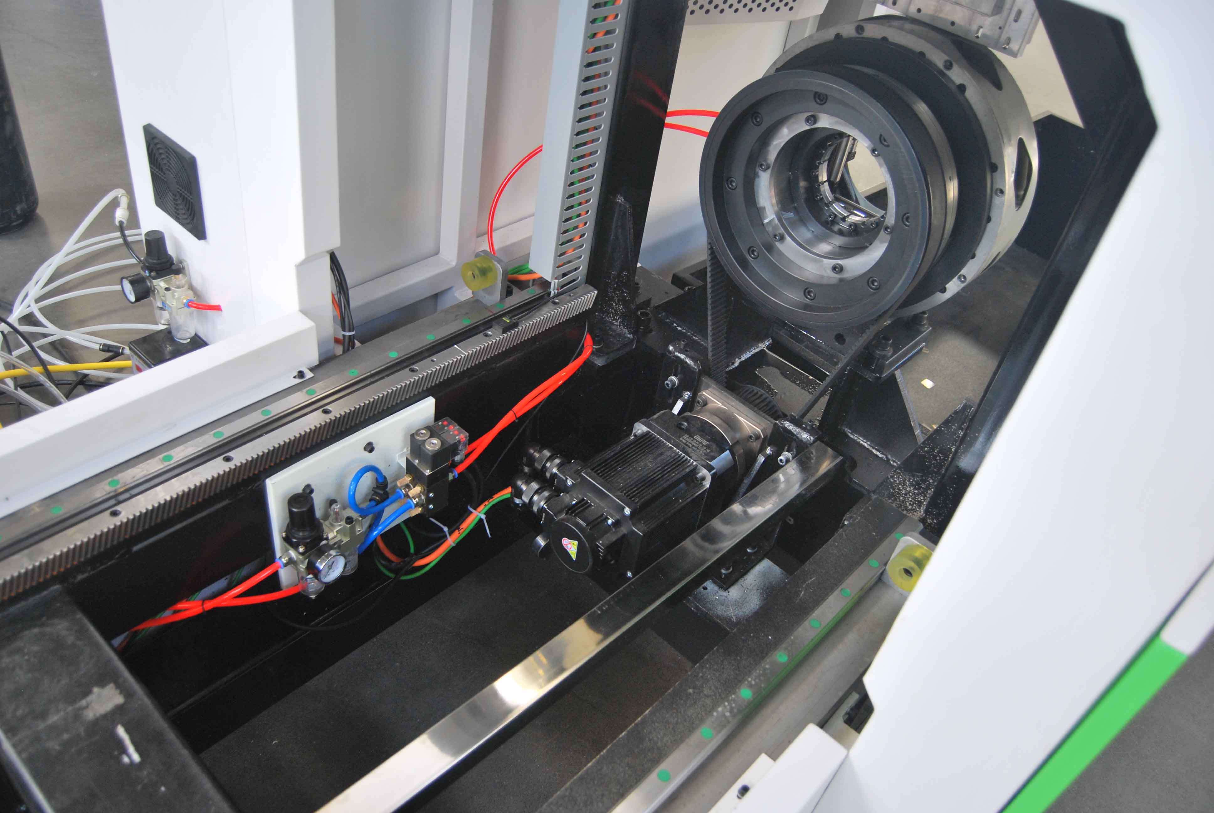 tube Fiber laser cutting machine