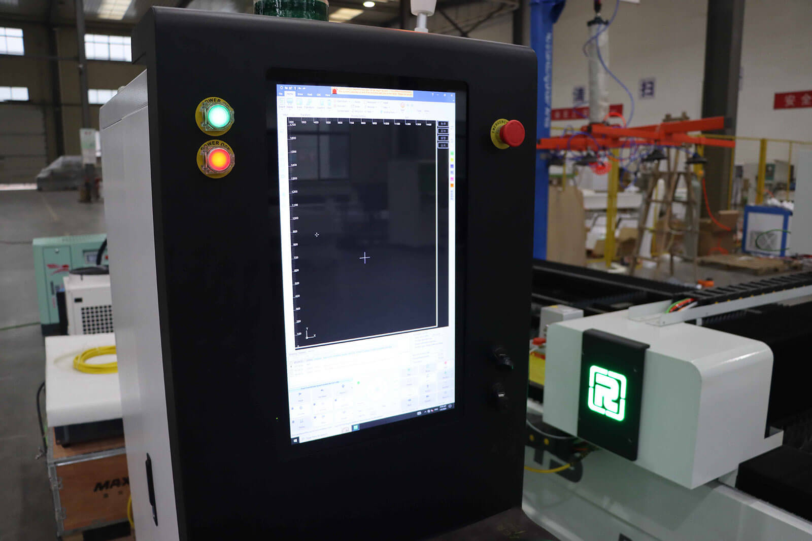  Fiber laser cutting machine