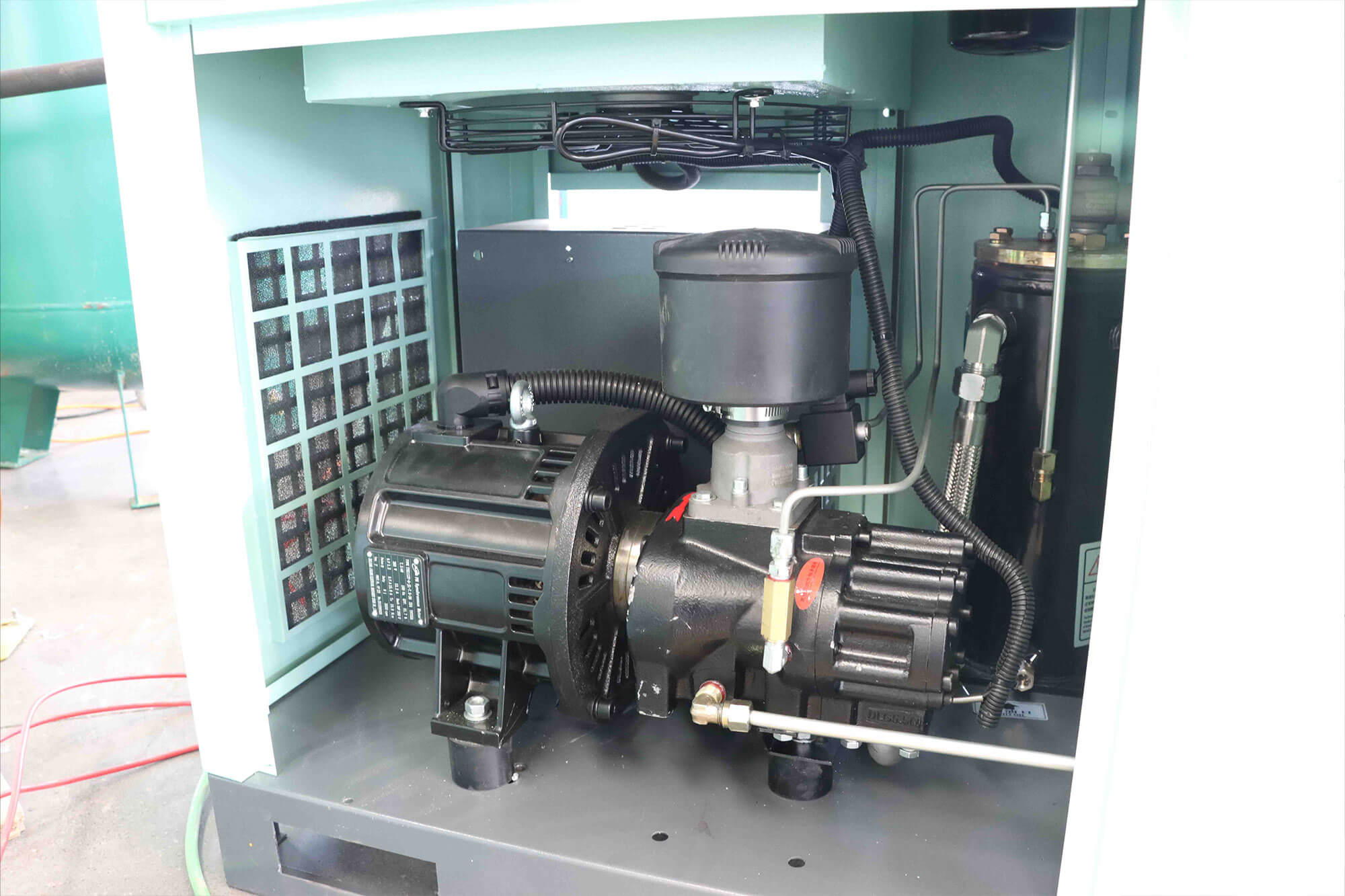 Air compressor