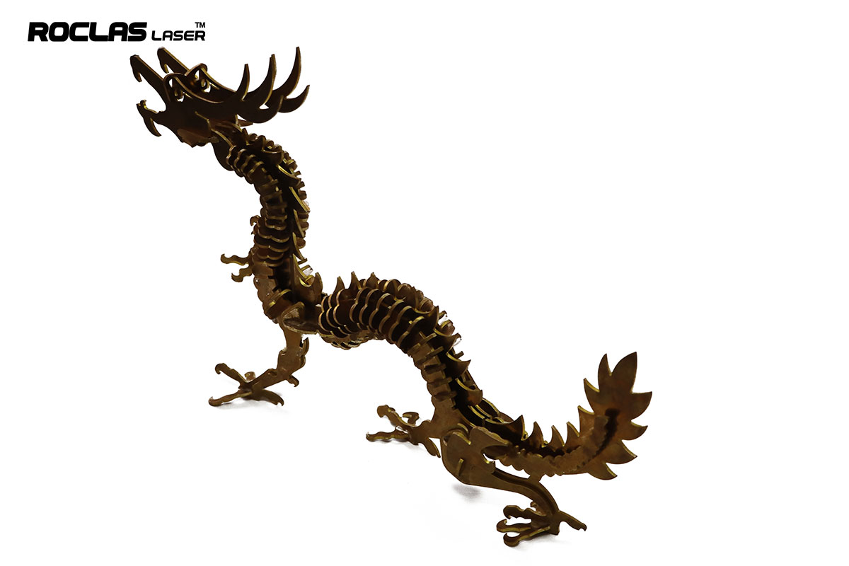 3000W Fiber Laser Cutting Machine cutting brass dragon