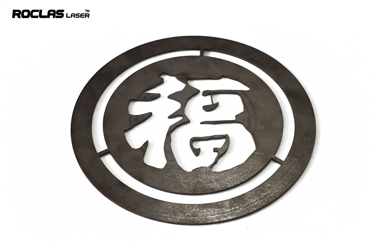 3000W Fiber Laser Cutting Machine cutting carbon steel