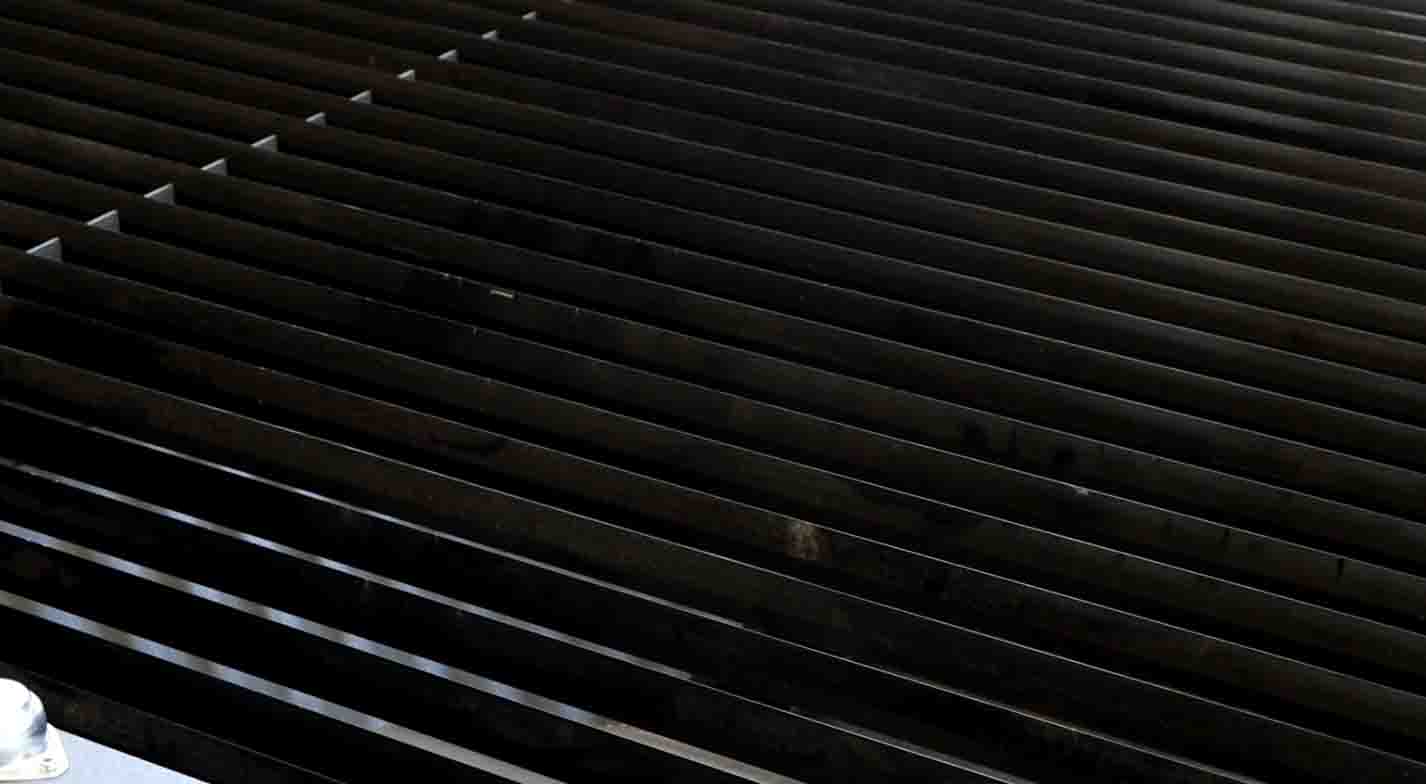 CO2 Laser Cutting Machine