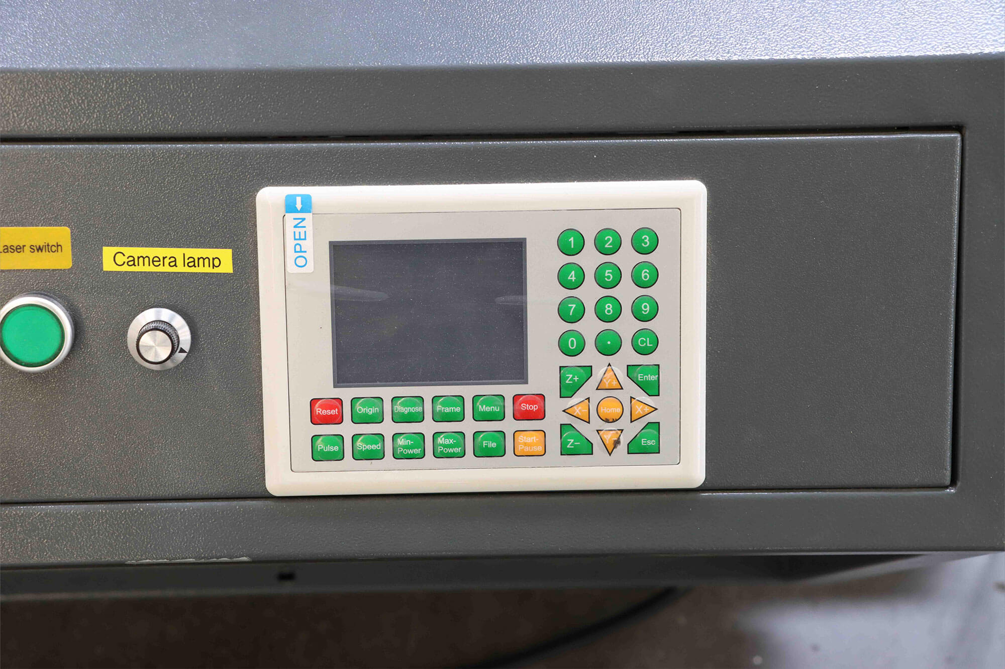 CO2 Laser Cutting Machine