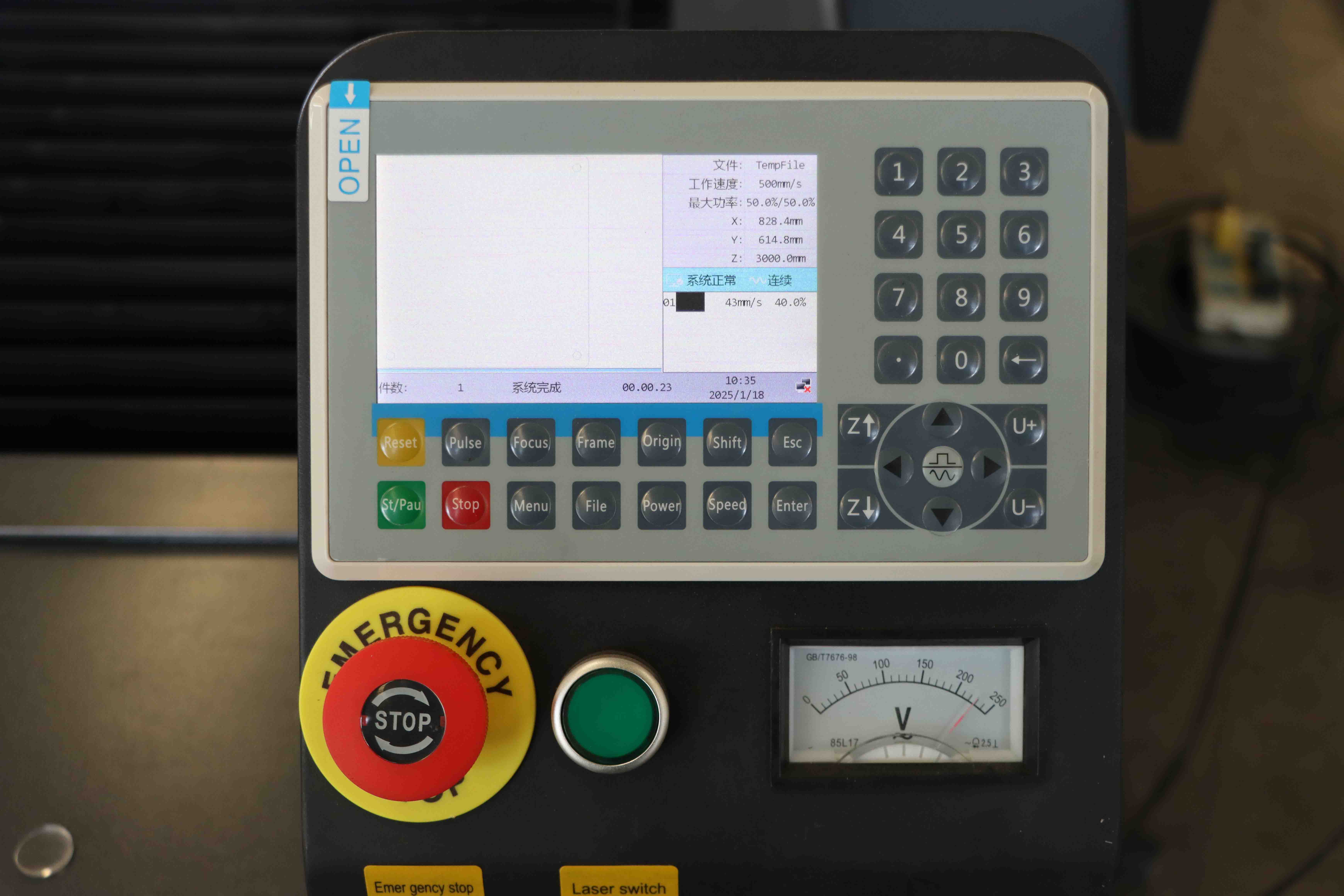 CO2 Laser Cutting Machine