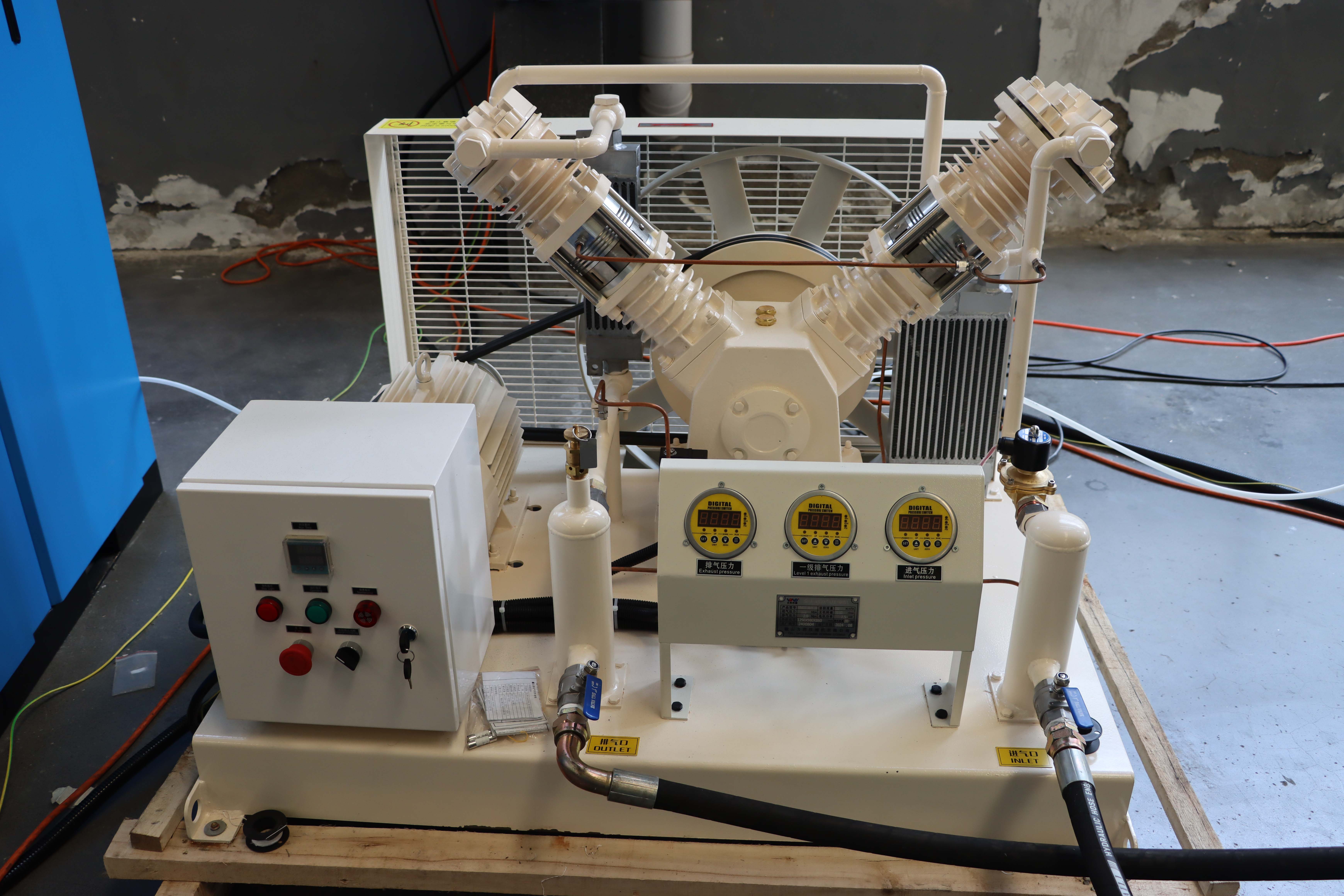 The Ultimate Guide to Industrial CNC Laser Cutters Precision, Efficiency, and Applications